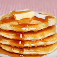 Learn how to use a pancake breakfast, a great school fundraising idea, to raise more this year.